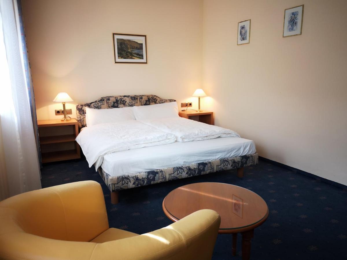 LandhotelUllrich Baumholder Esterno foto